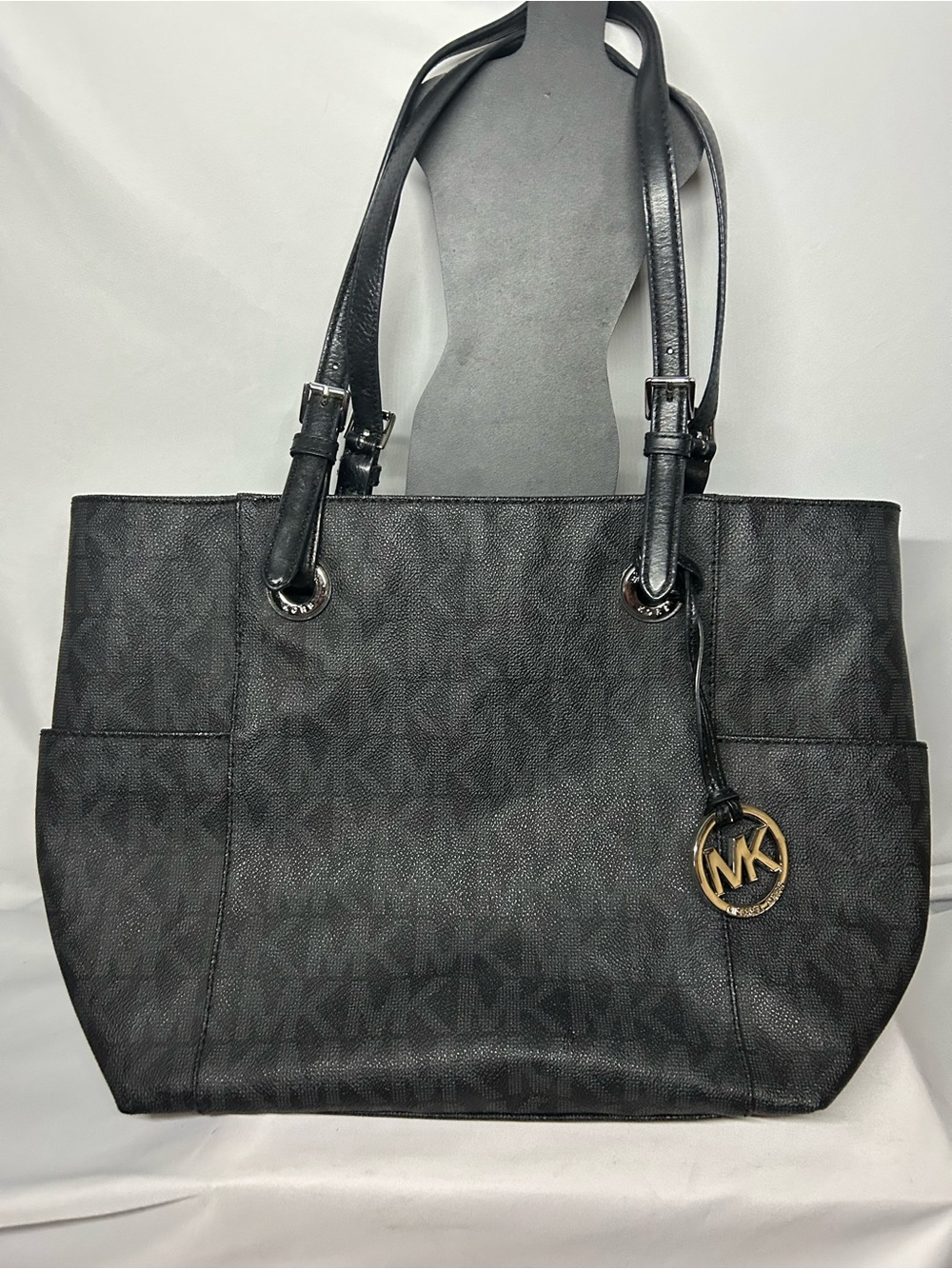 MICHAEL Michael Kors Jet Set Large Signature Logo Tote - Black